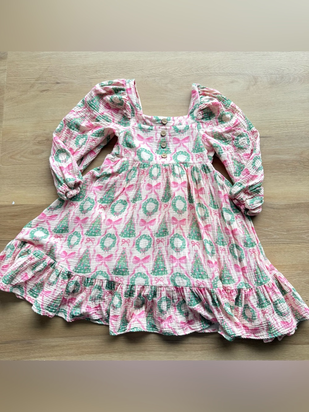 cheeky plum Christmas Dress 8 years Pink Green Wreath Print puff long sleeves